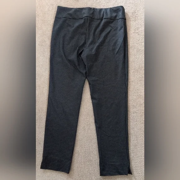 Zac & Rachel Houndstooth Black & Grey Legging/ Stretch Dress Pant - Picture 6 of 6